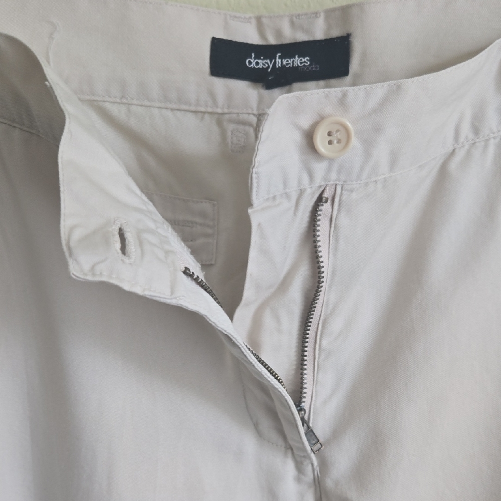 Y2K Daisy Fuentes Embroidered Cargo Pants Size 4 Beige Boho Mid Rise - Picture 8 of 12